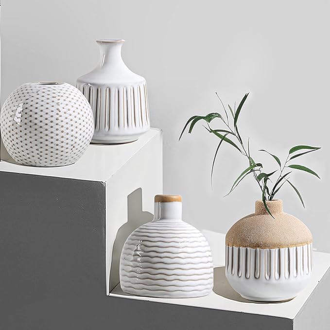 Boho Minimalist Small Ceramic Vase Set of 4 for Bedroom Living Room Office Fireplace Centerpiece Antique White Vintage Farmhouse Rustic Retro Flower Vases Home Decor Gift for Fake Plants